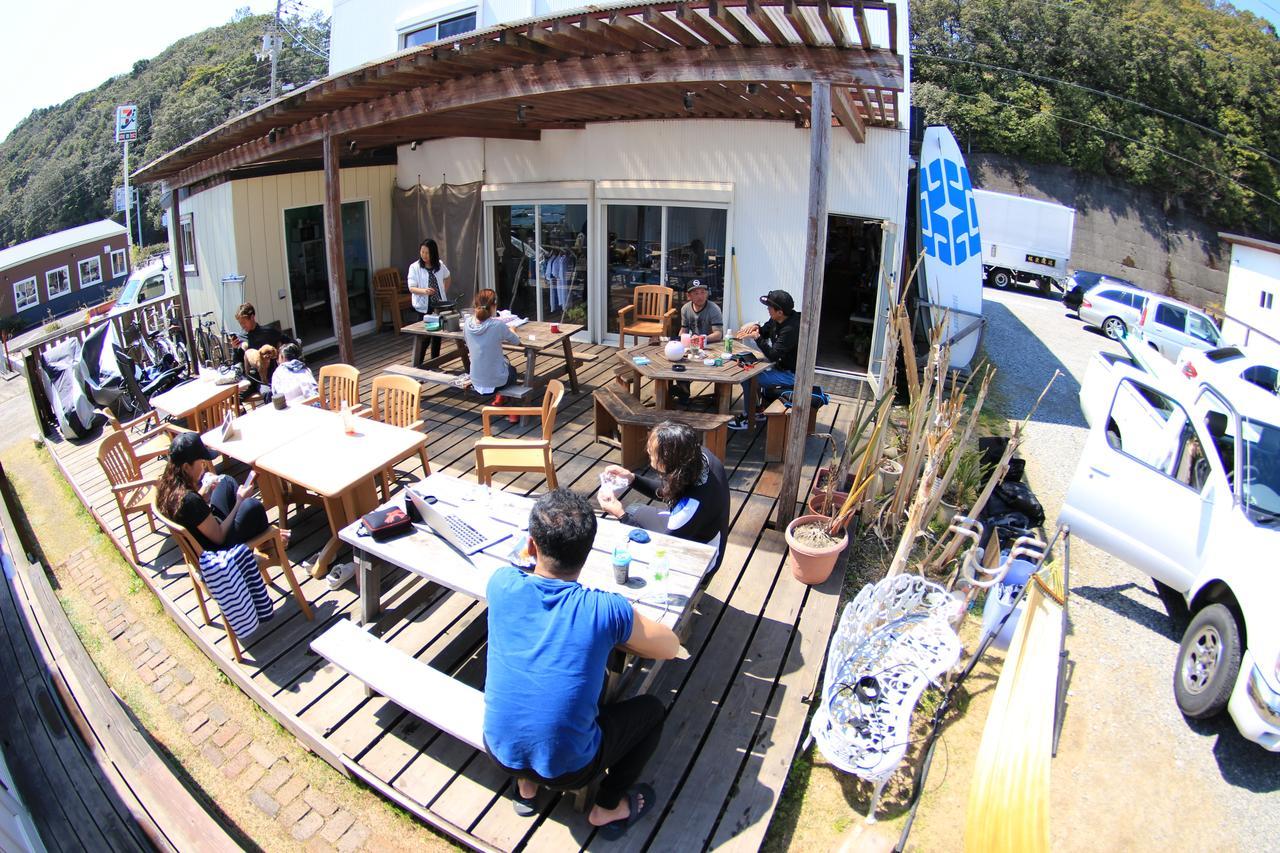 Pavilionsurf&Lodge Shishikui Екстериор снимка