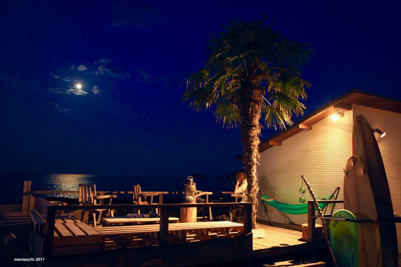 Pavilionsurf&Lodge Shishikui Екстериор снимка